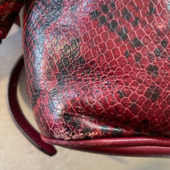 Micheal Kors backpack - Picture 5 of 10